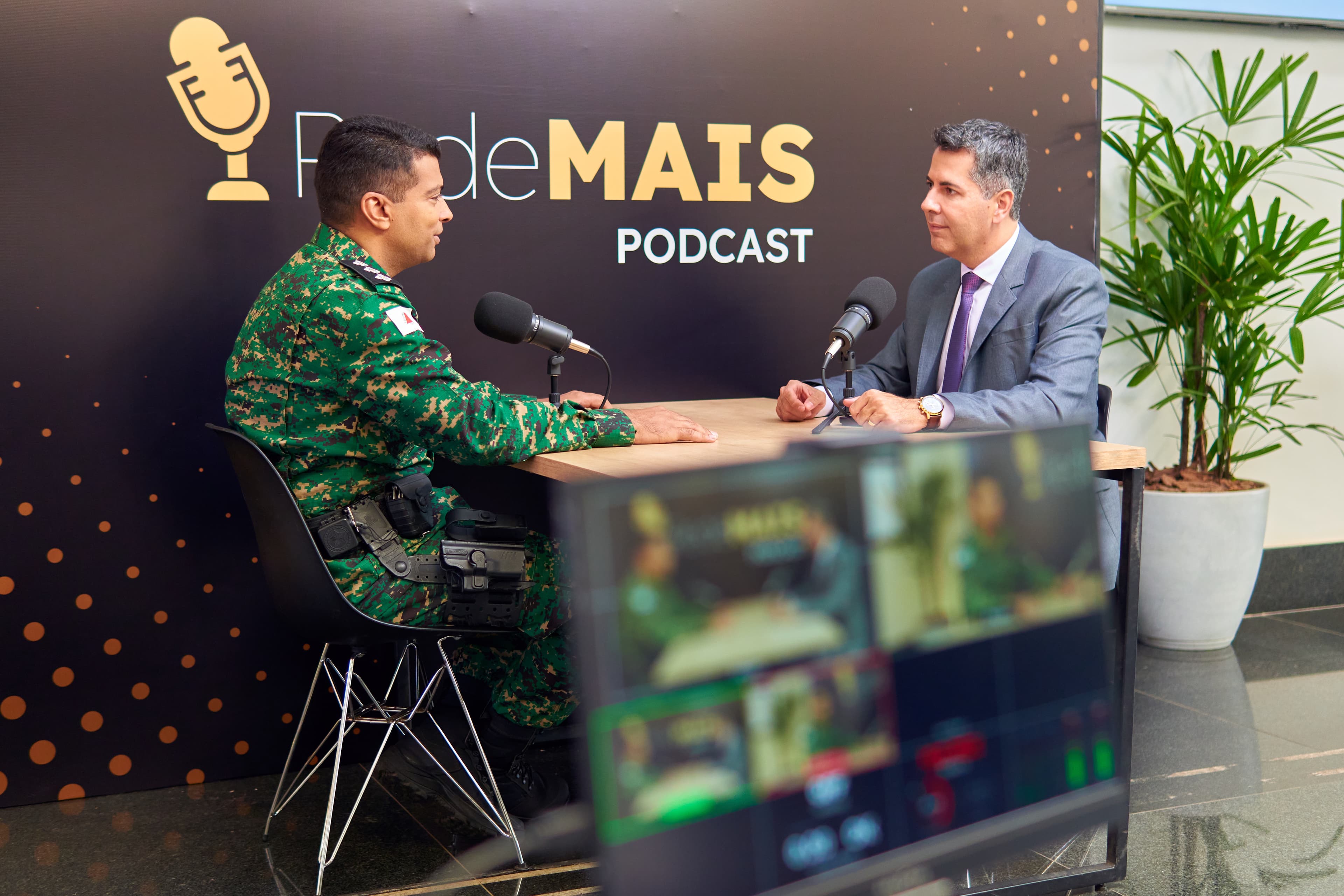 Por Trás das Câmeras: Como Produzimos o Podcast da Rede Mais in Loco